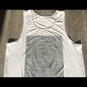 Men's Lululemon Large Tank.